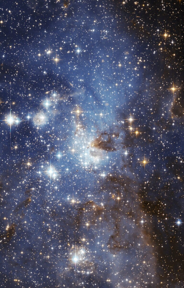 Astrophotography by the ESA